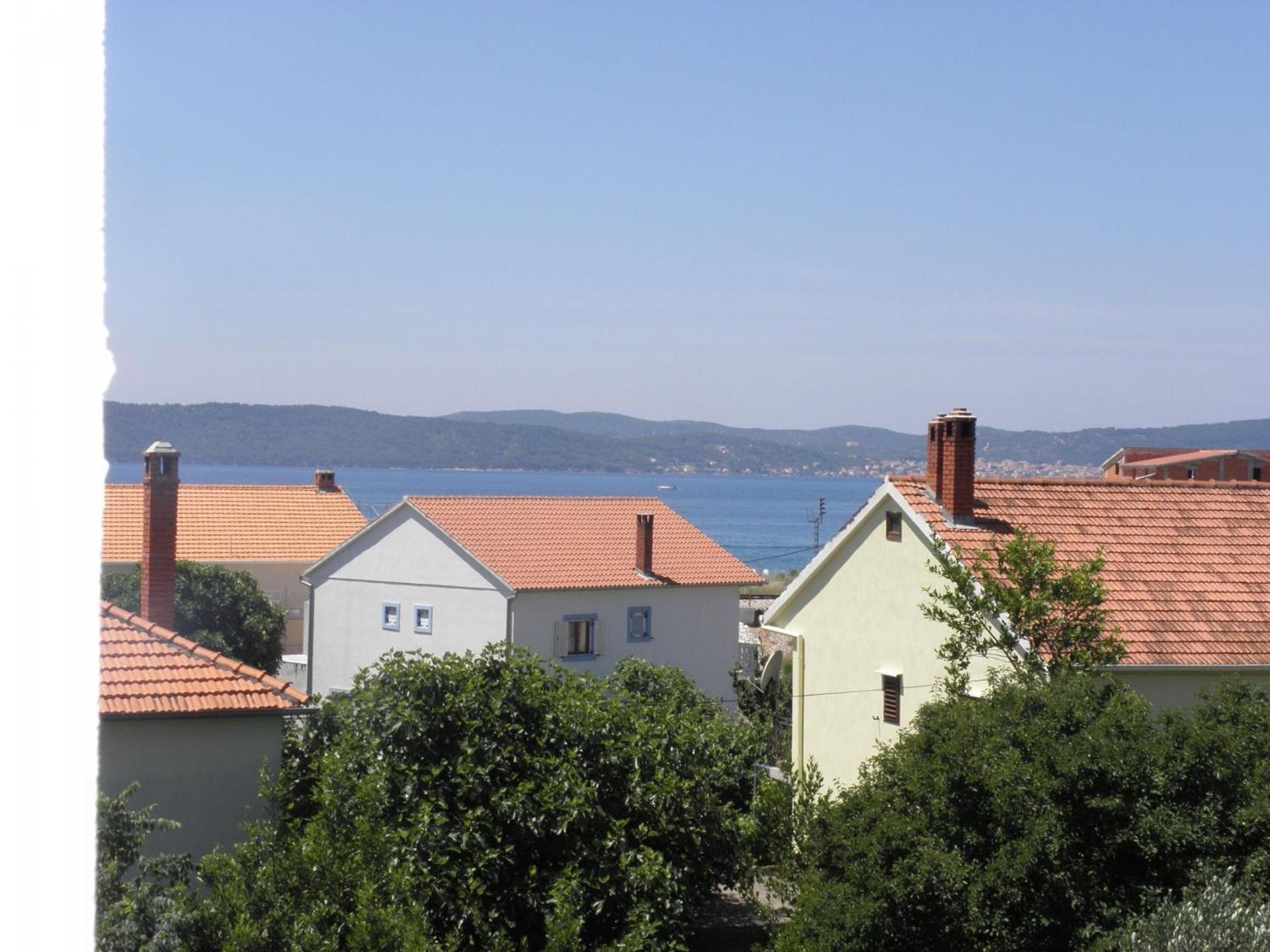 Apartments Zvone - 100 M From Sea Bibinje Exteriér fotografie